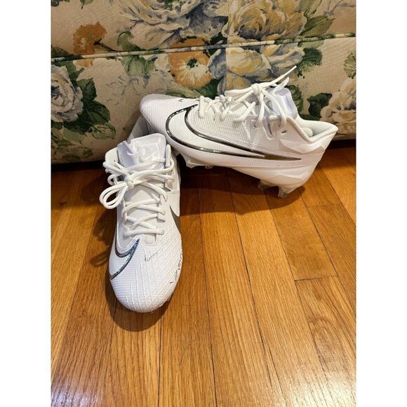 Nike Vapor Edge Elite 360 2 White Football Cleats DA5457-100 Men’s Size 12 - Picture 1 of 5